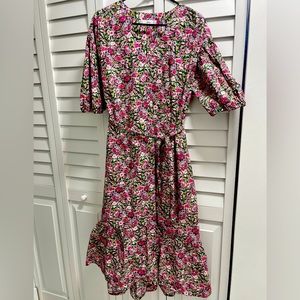 Band new MNG dress size M.